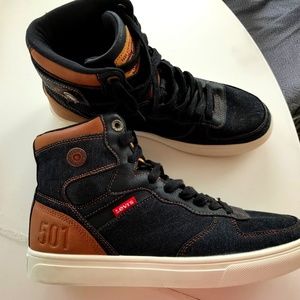 Mens Levis High Top Shoe Sneaker SZ 8.5
